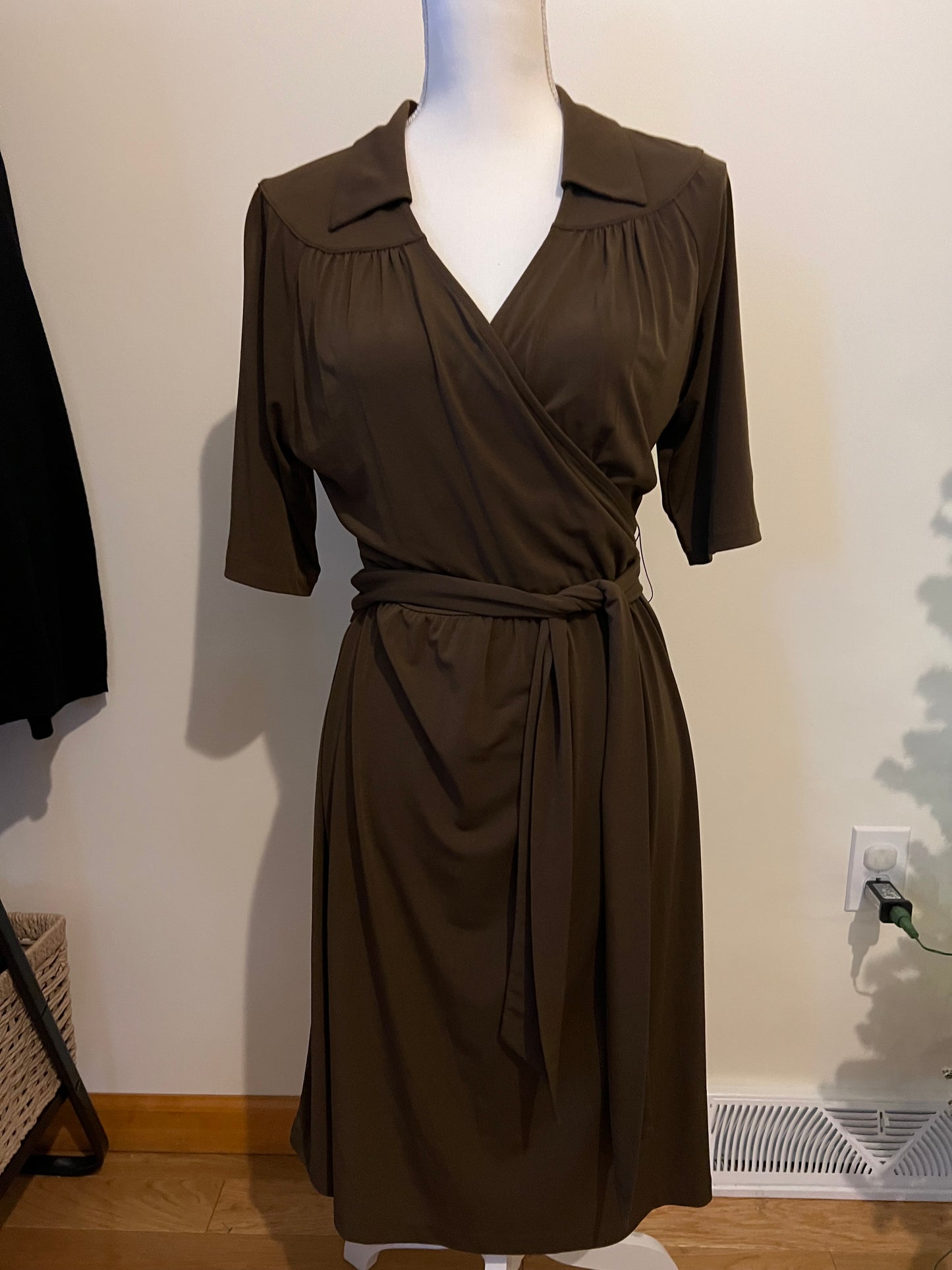 Brown Midi Short Sleeve Dress