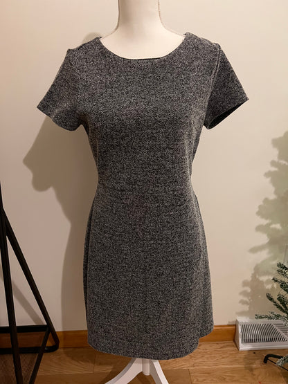 Banana Republic Short Sleeve Dress