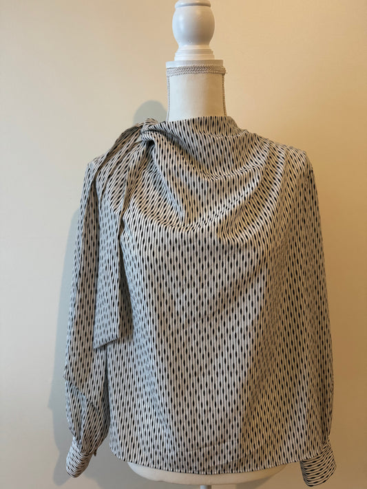 VanHeusen Blouse